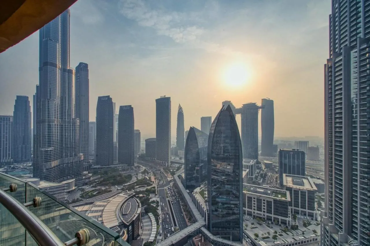 Luxury Studio In Emaar Residence Fashion Avenue 迪拜 0*,